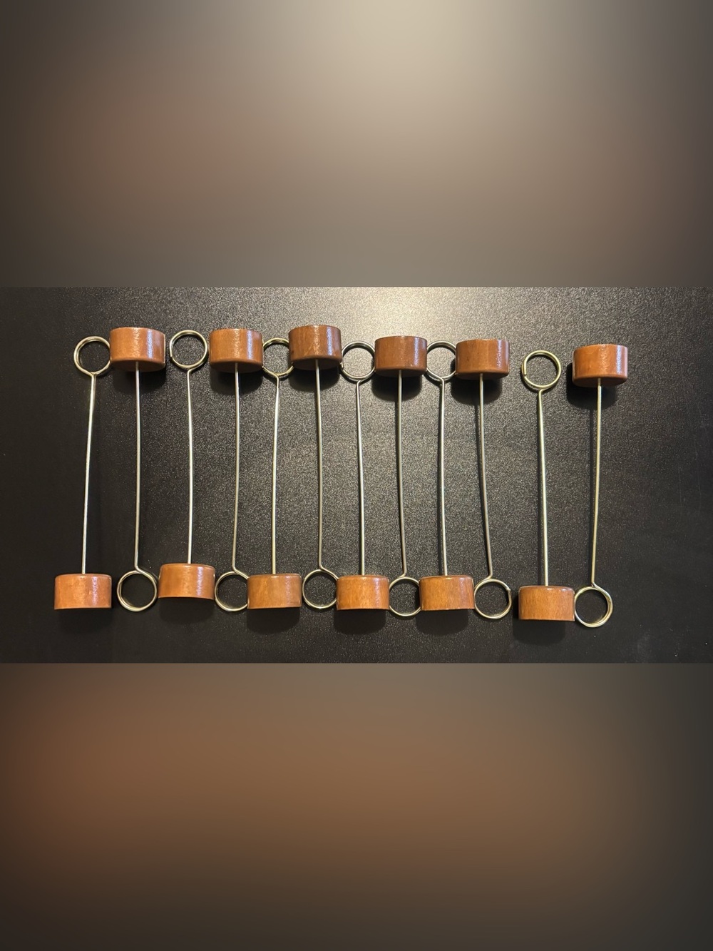 12 card holders
